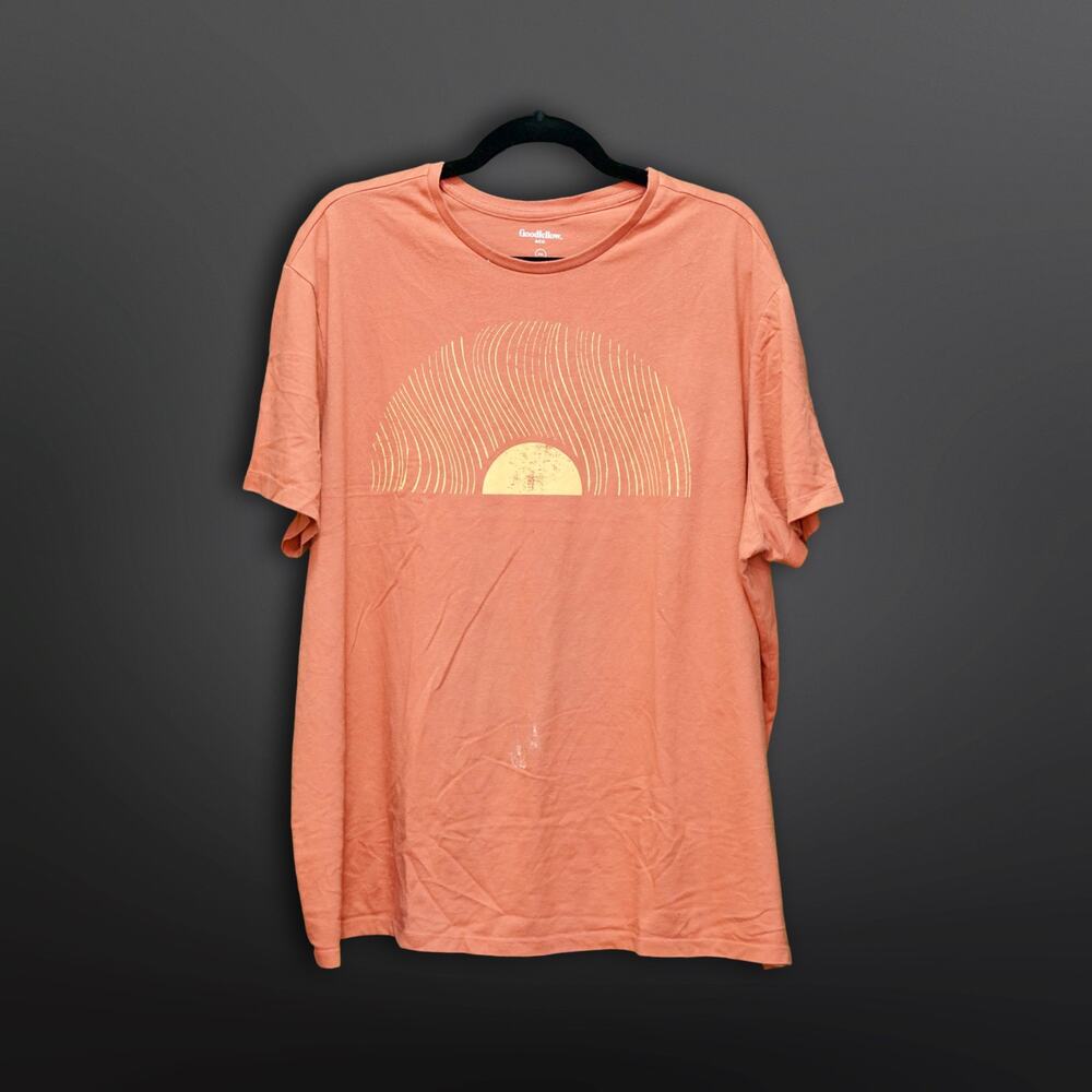 Goodfellow & Co. T-Shirt - Size XXL (2XL) - Great Condition!